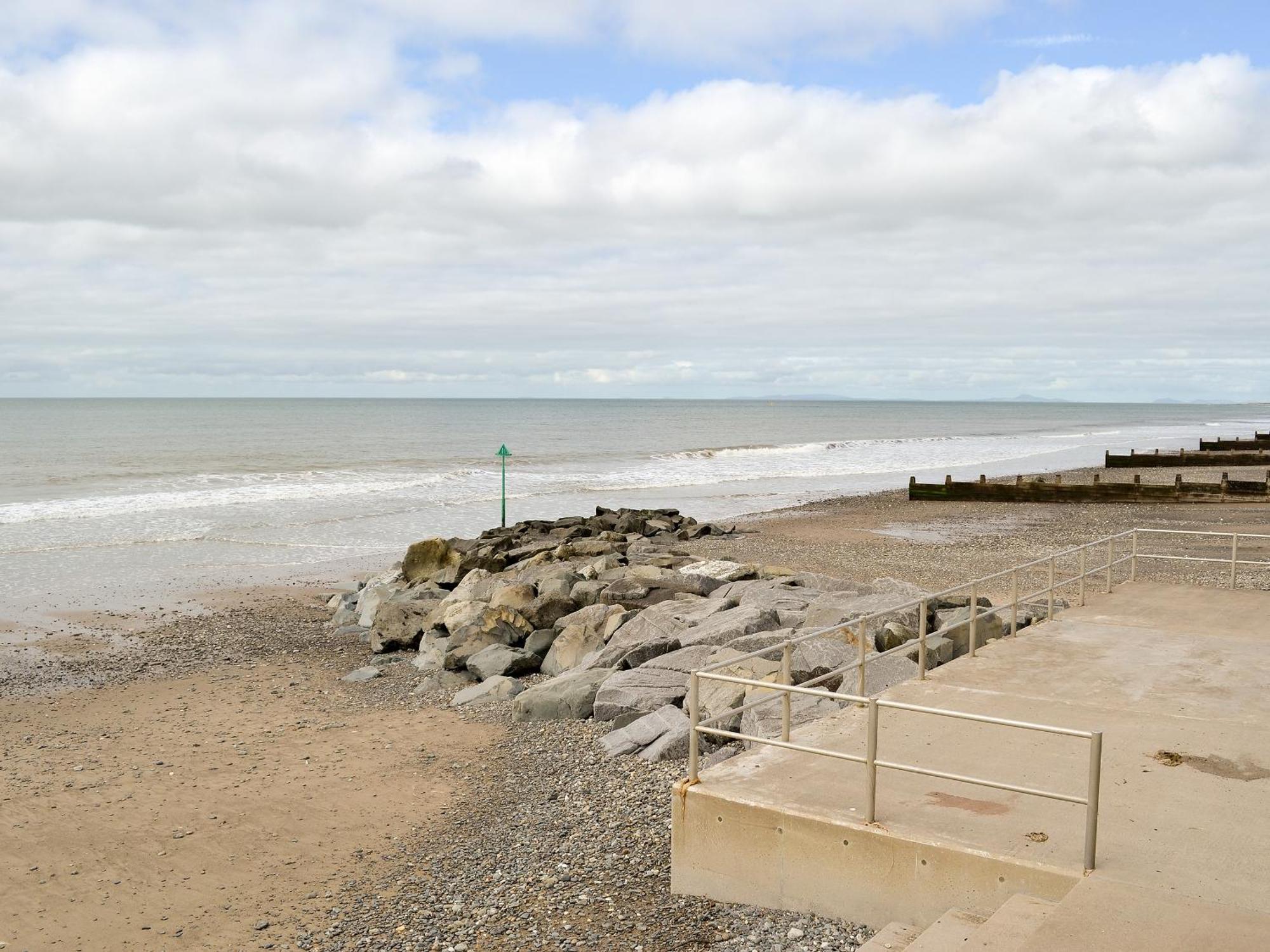 Elens Place Tywyn Exteriör bild