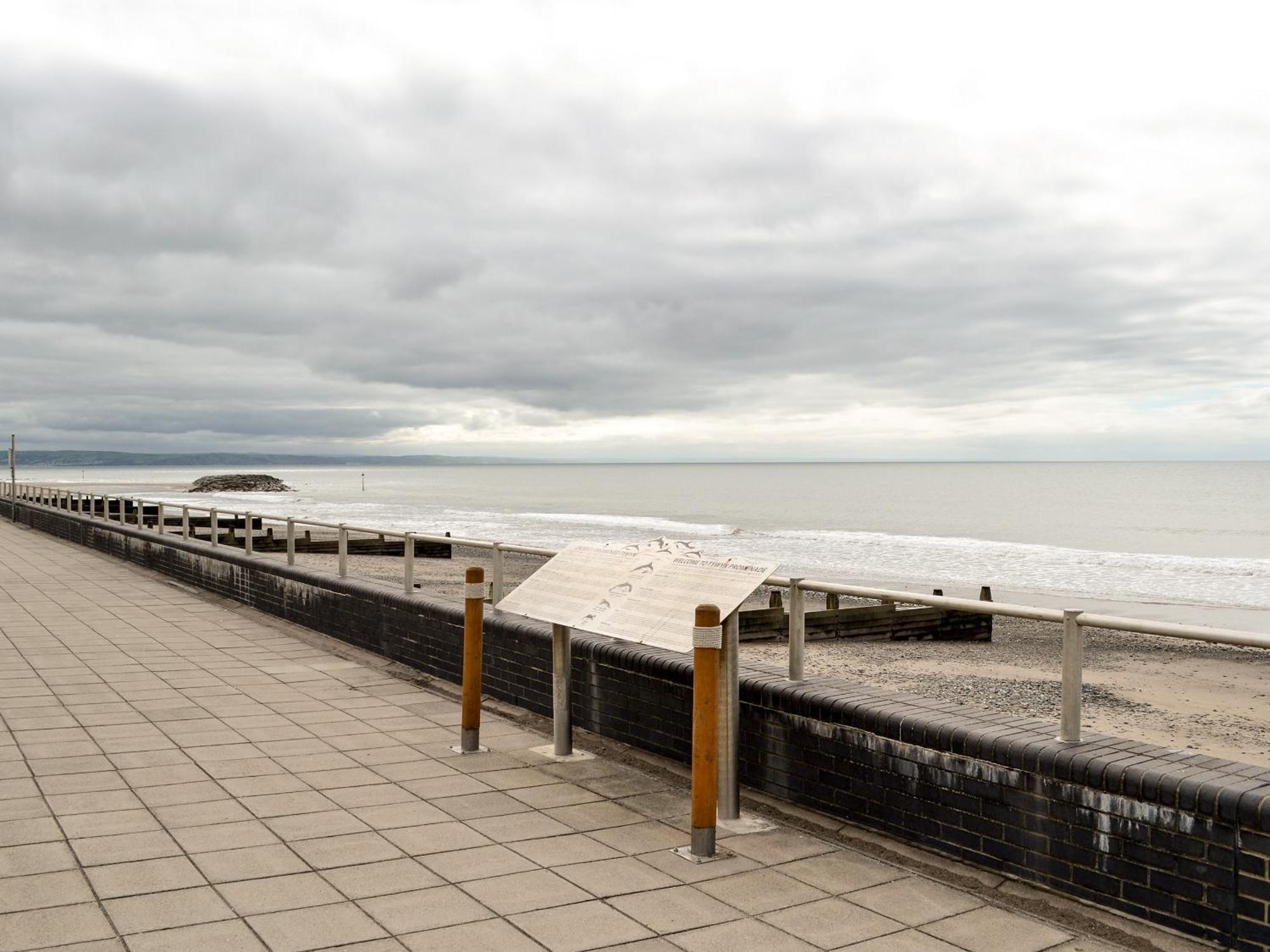 Elens Place Tywyn Exteriör bild