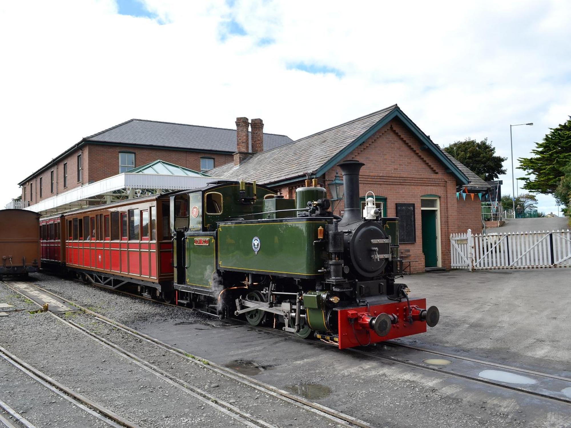 Elens Place Tywyn Exteriör bild
